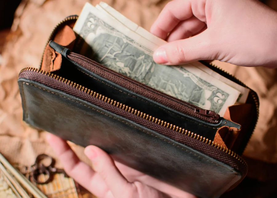 Материальным убыткам