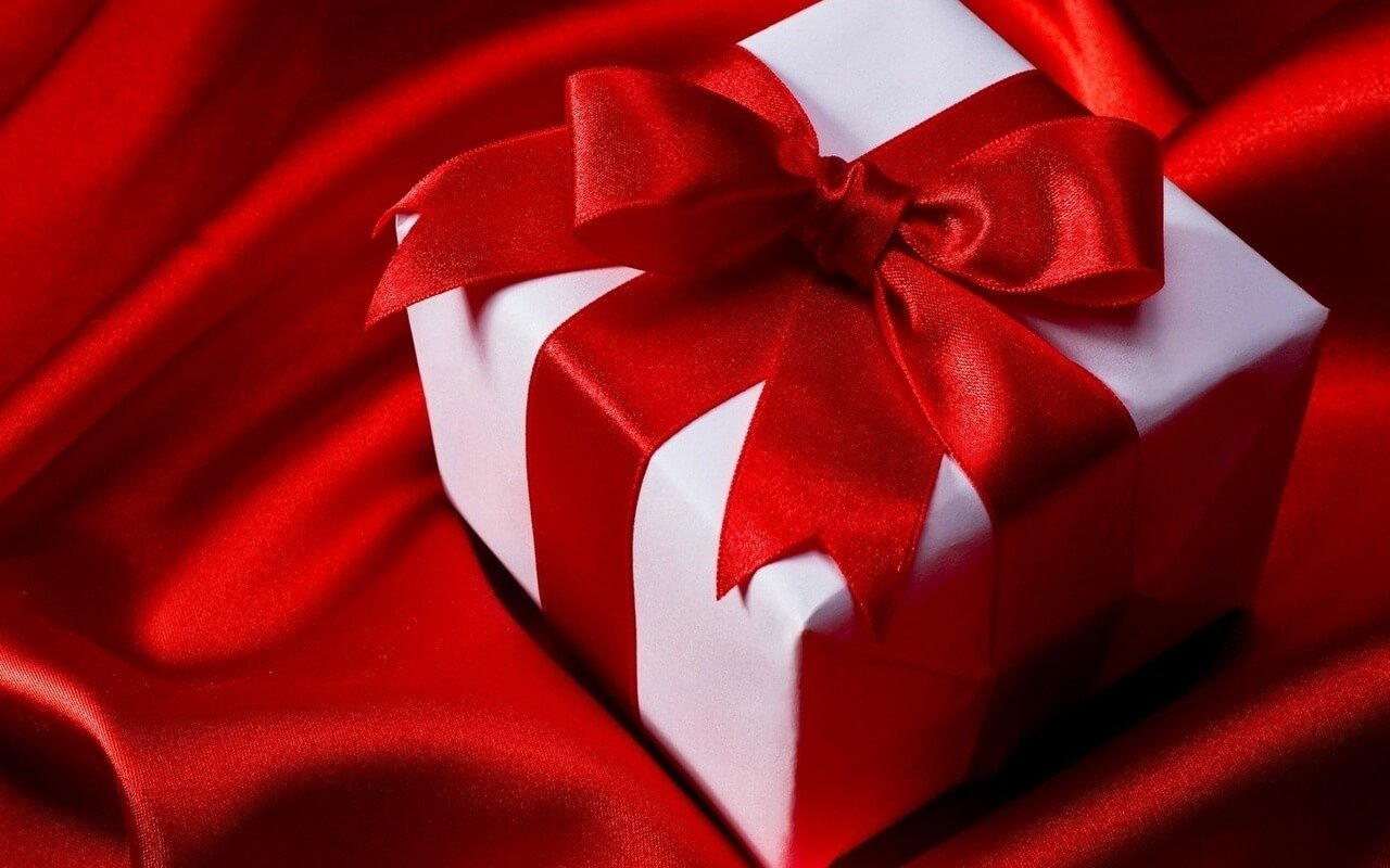 Приятных сюрпризов