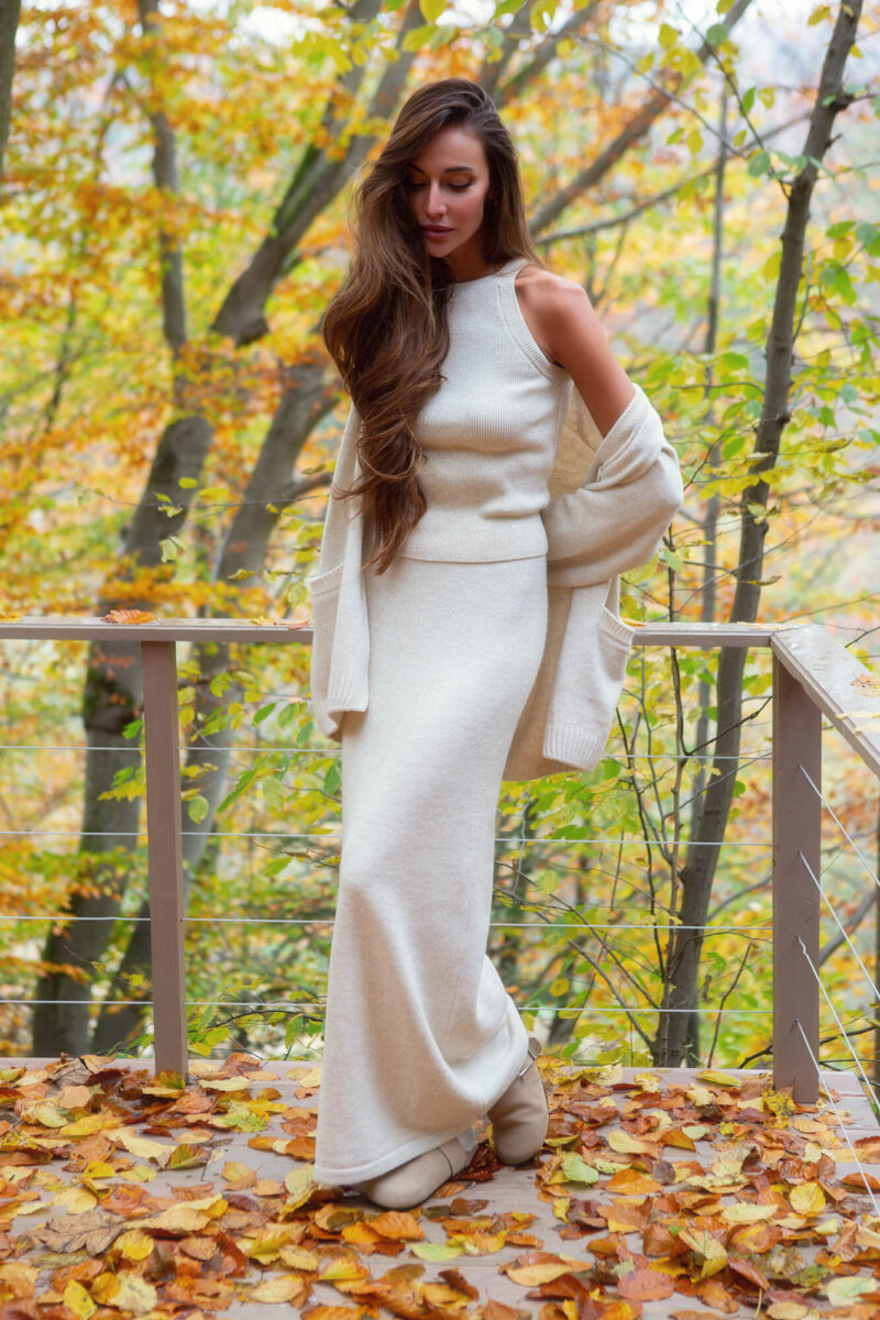 Жіночий костюм